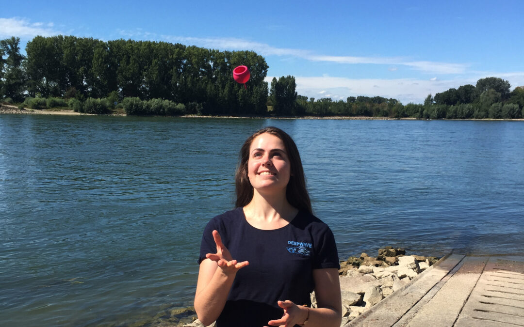 DEEPWAVE_Tassen_statt_Tampons_Kampagnenfoto